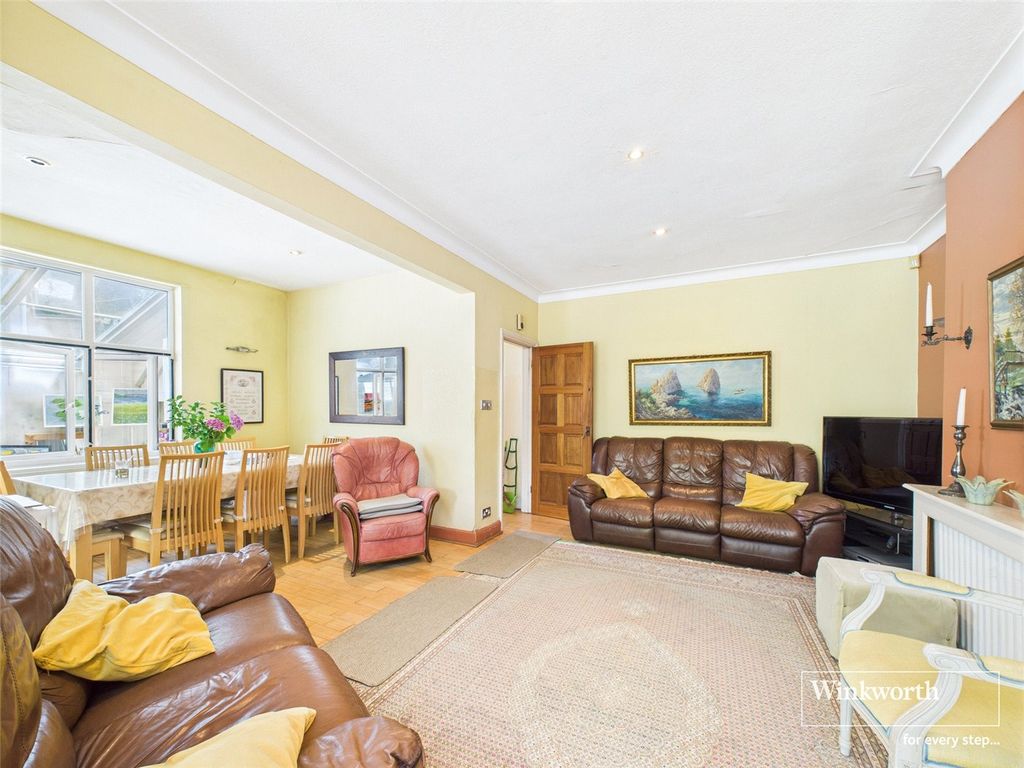 Property photo 3 of 16 Living Room