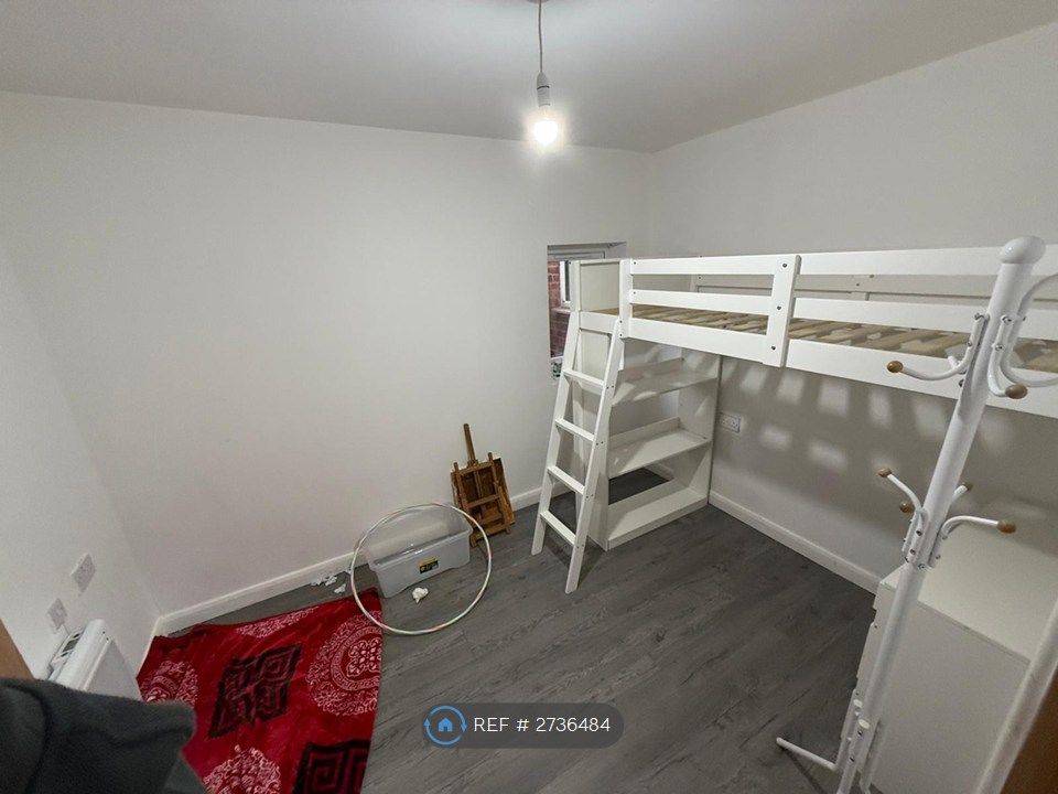 Property photo 2 of 3