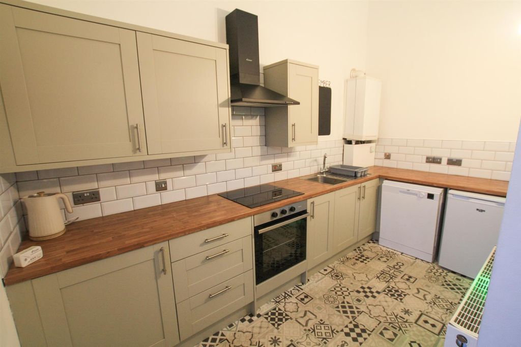 Property photo 3 of 11 Img_2009.Jpg