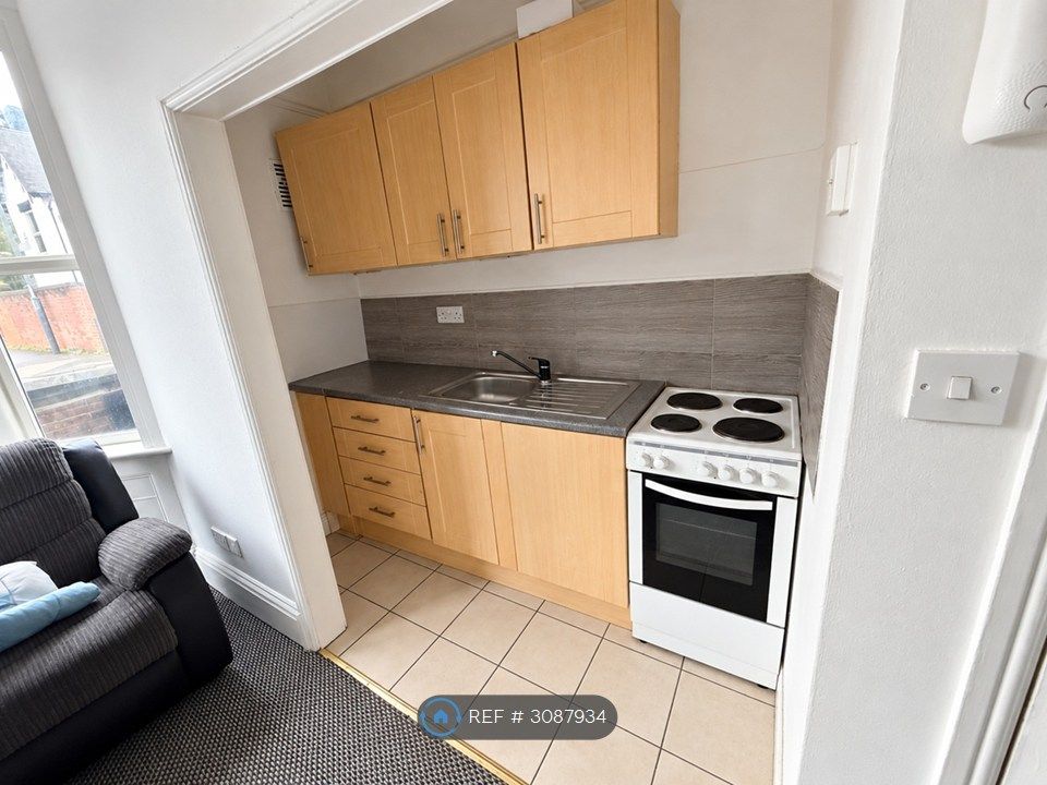 Property photo 2 of 6