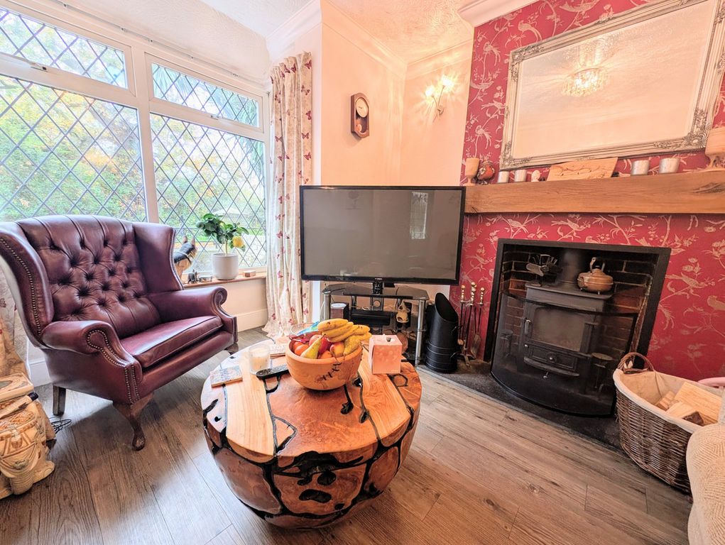 Property photo 2 of 26