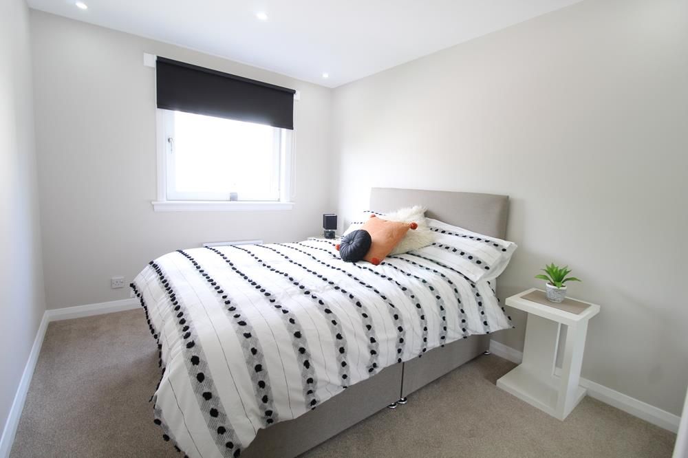 Property photo 3 of 5 Bedroom (2)