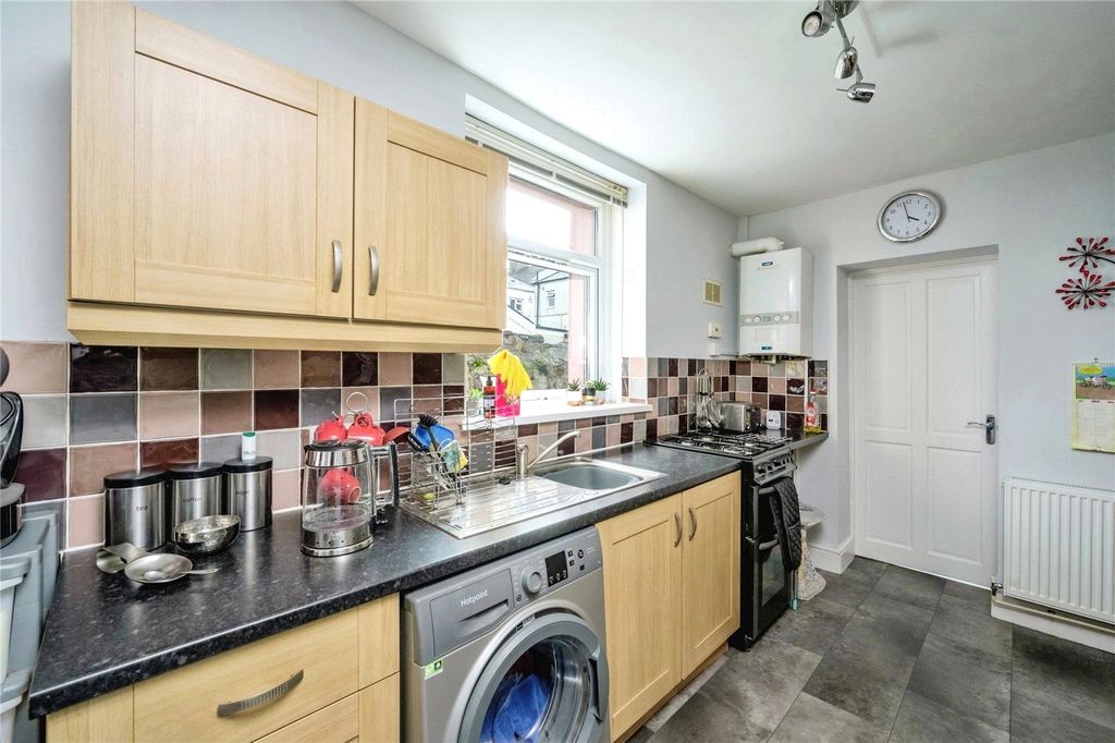Property photo 3 of 11 Picture No. 06