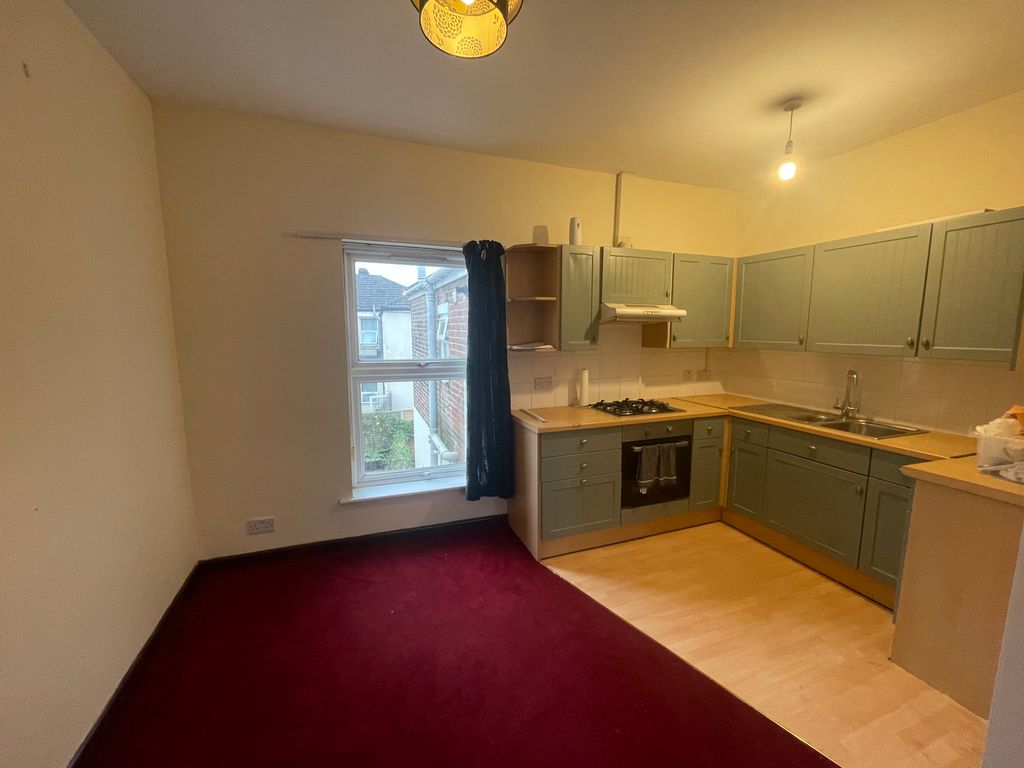 Property photo 2 of 7 Img_6750