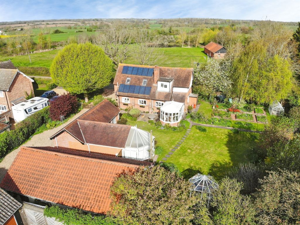 Property photo 1 of 34