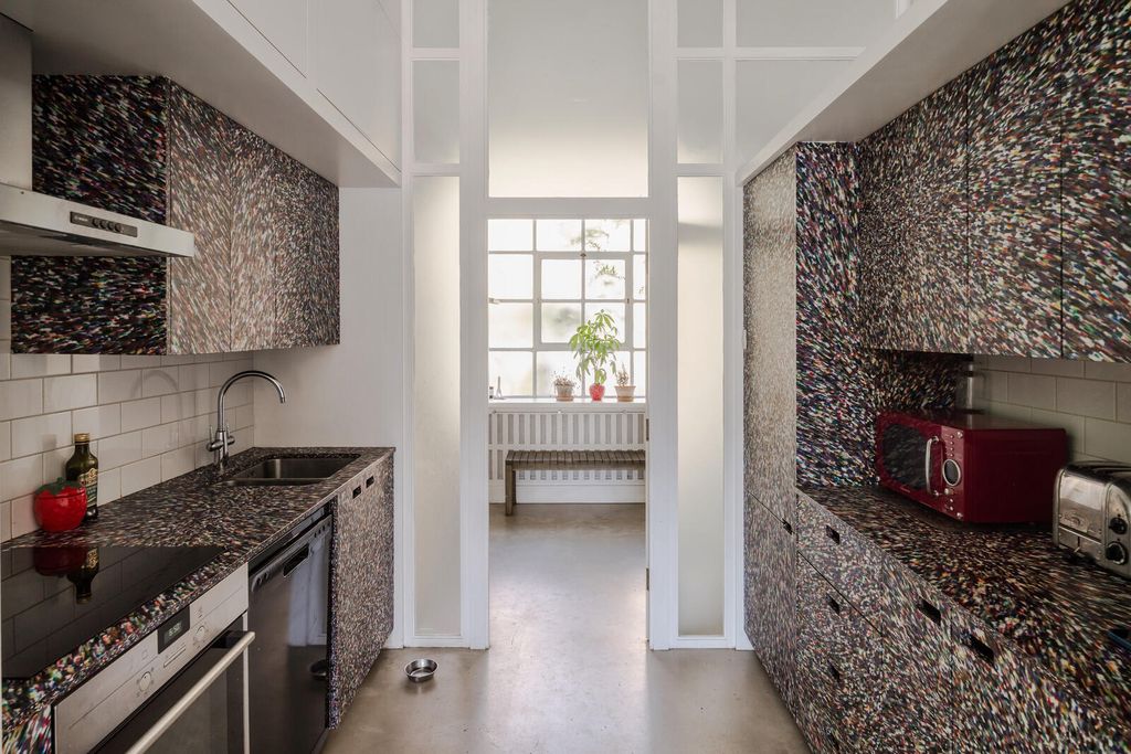 Property photo 3 of 18 19582325_N23_Webres.Jpg
