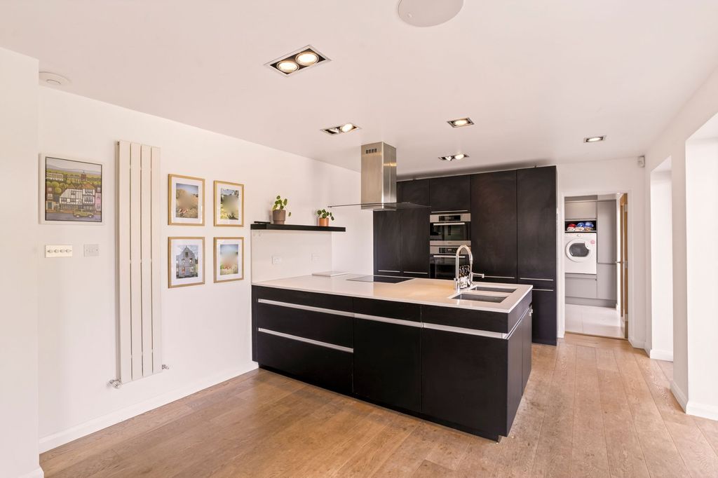 Property photo 2 of 42 Kitchen