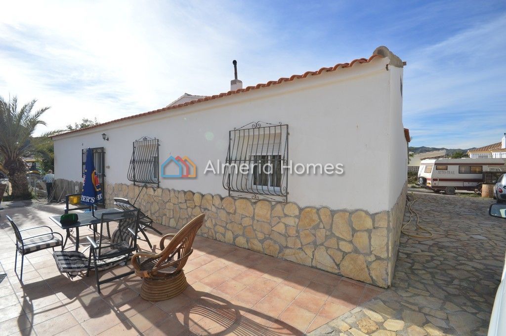 Property photo 2 of 17
