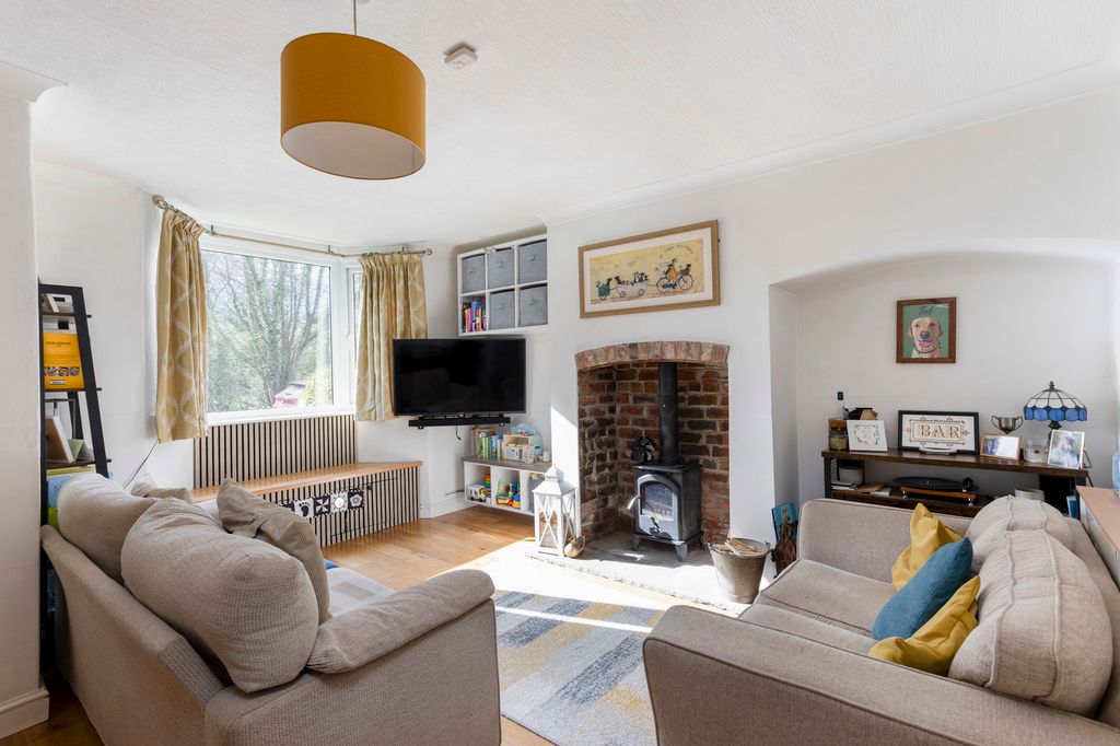 Property photo 2 of 15