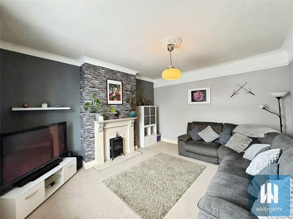 Property photo 2 of 18 Picture No. 22