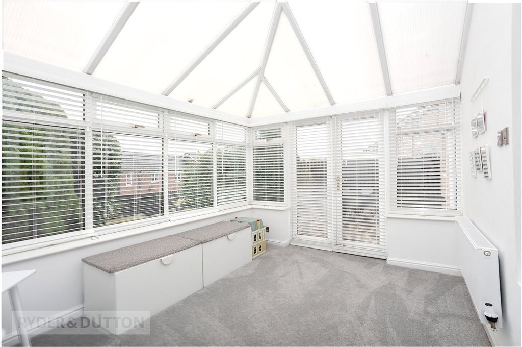Additional image 8 of 4 bed detached house for saleKingfisher Way, Glossop SK13