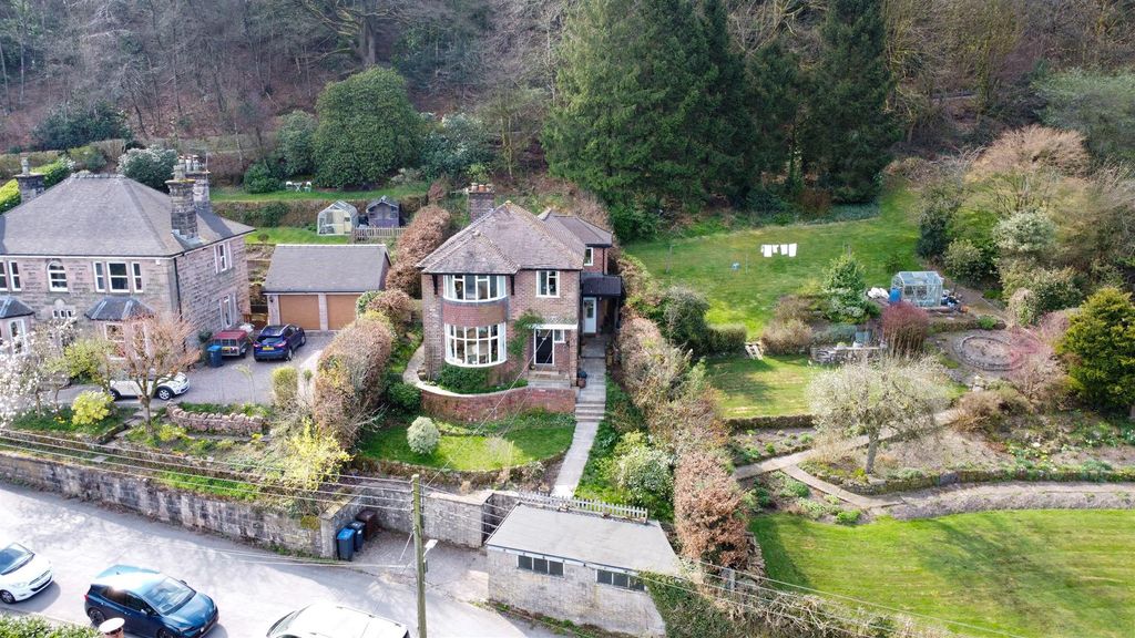 Property photo 2 of 41