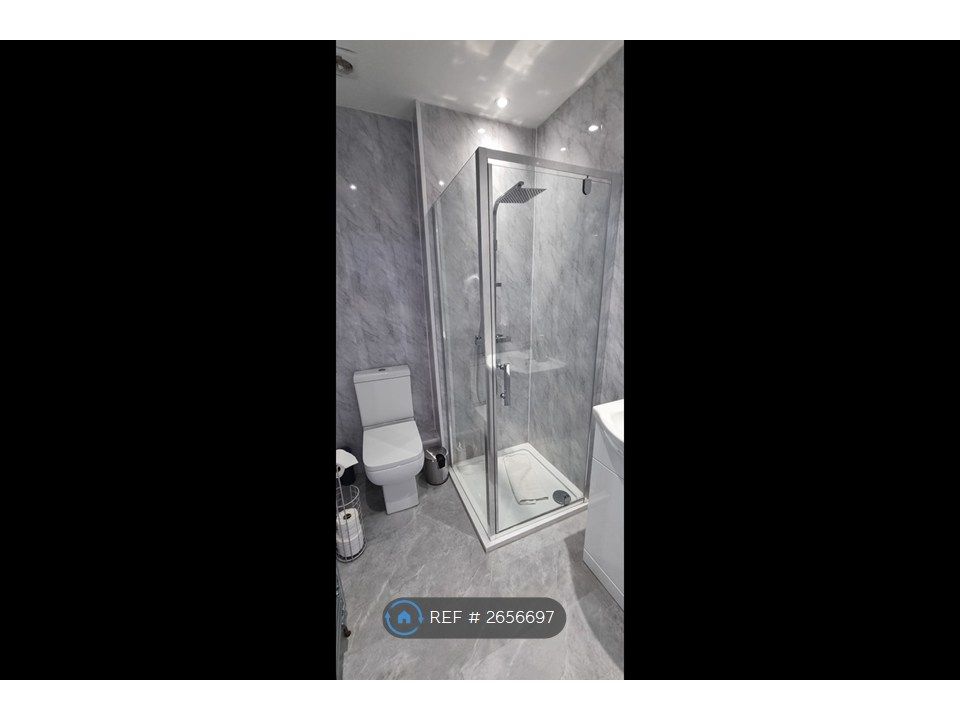 Property photo 3 of 3