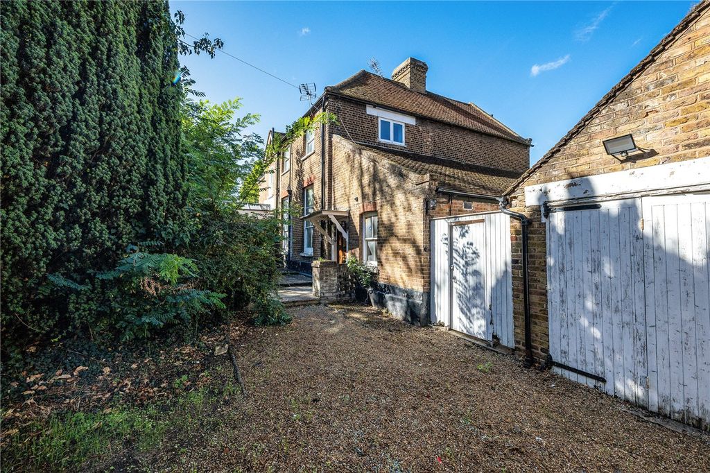 Property photo 1 of 11 Picture No. 01