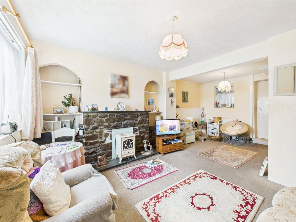 Property photo 2 of 11 Picture No. 02