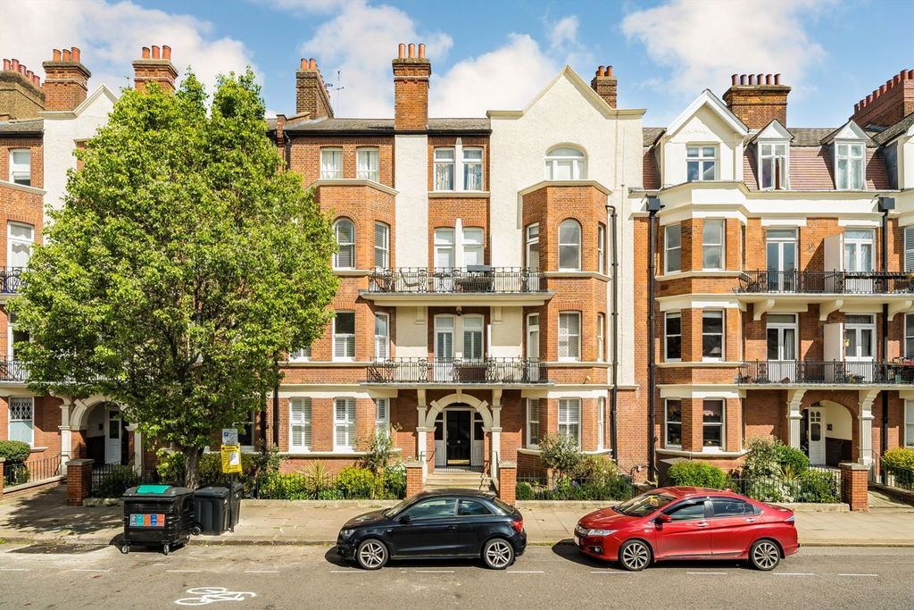 Property photo 1 of 5