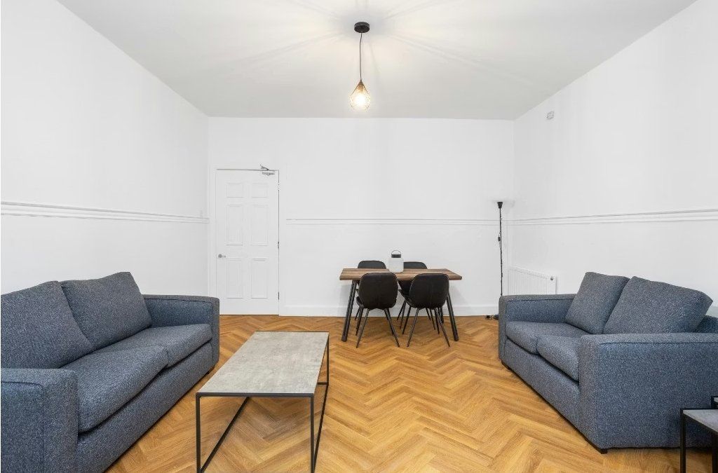 Property photo 3 of 18 Photo 3