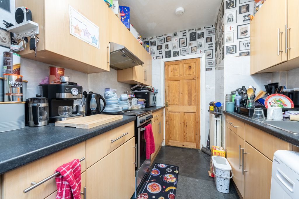 Additional image 8 of 3 bed flat for saleHatton Place, Blairgowrie PH10