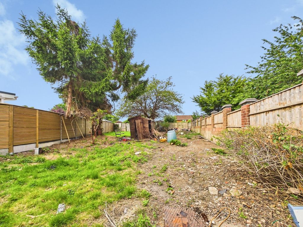 Property photo 3 of 4