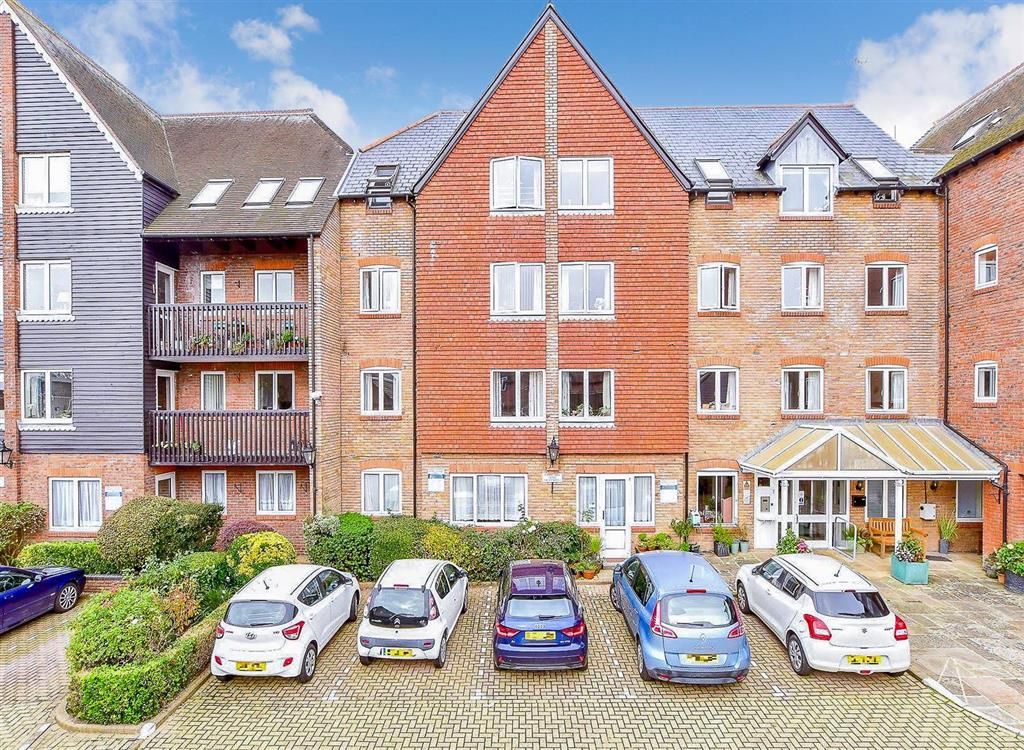 Property photo 1 of 9 External (Web)