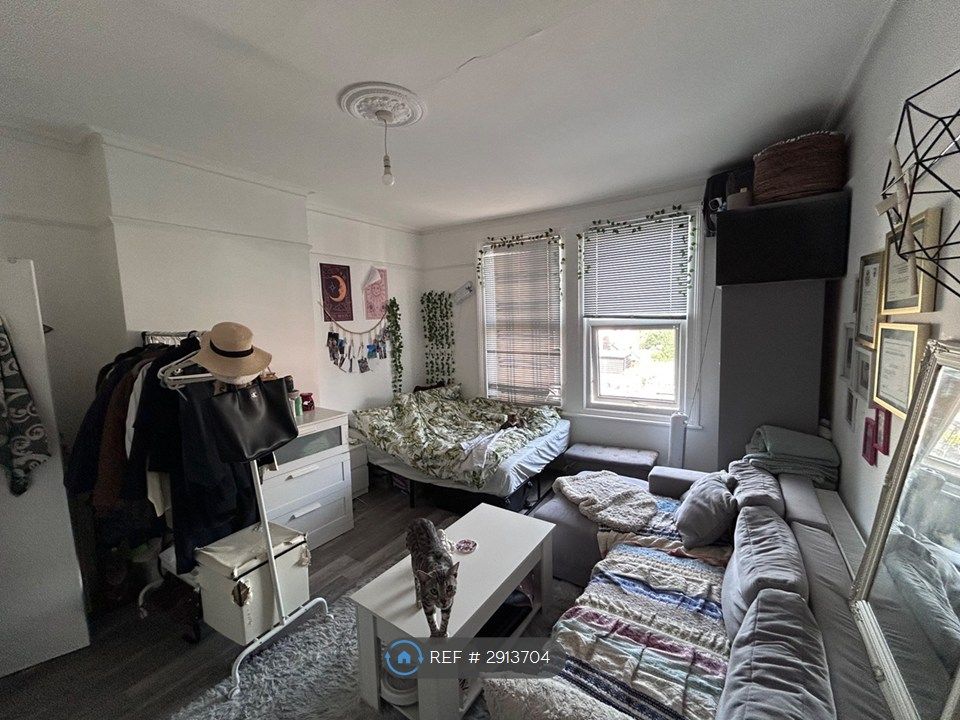 Property photo 2 of 4