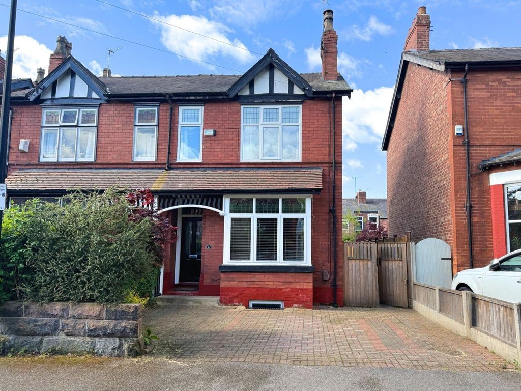 Property photo 1 of 28
