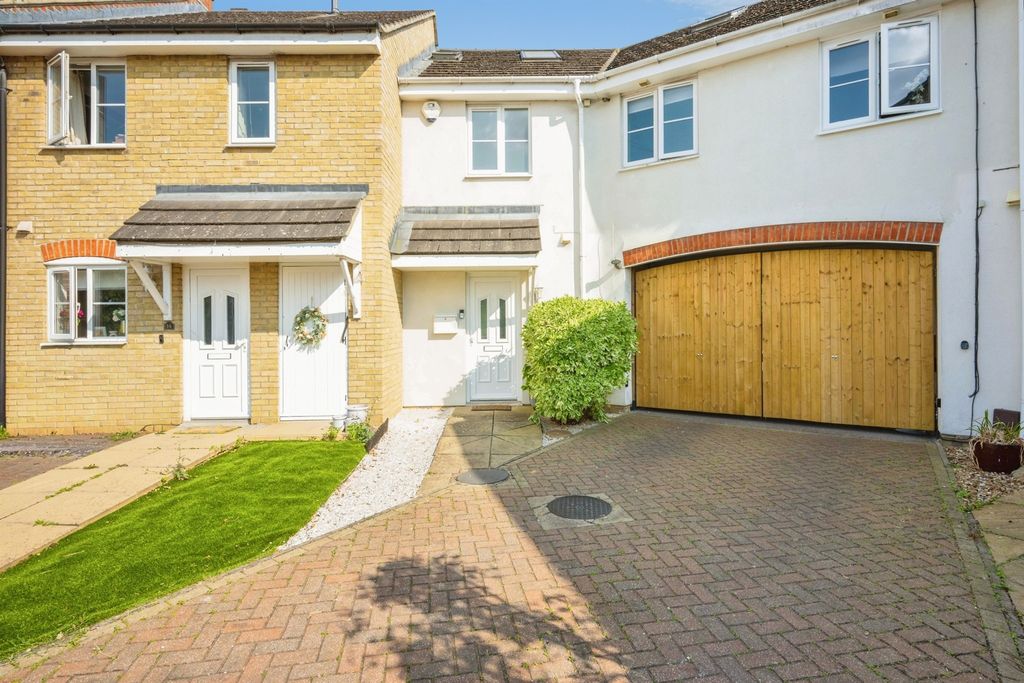 Property photo 1 of 19