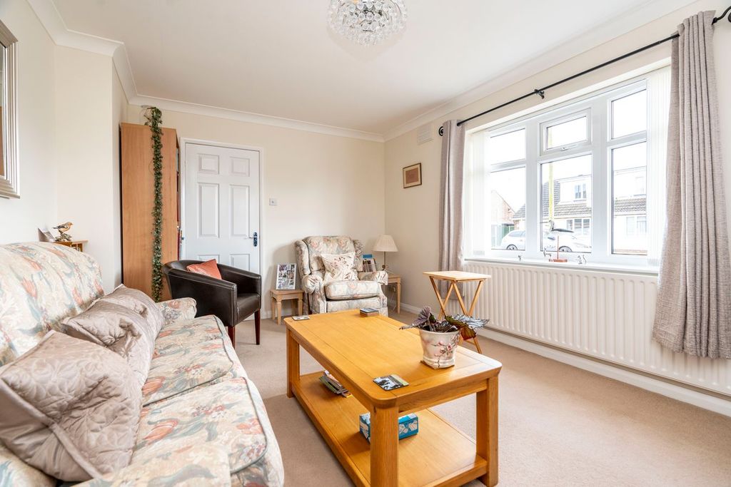 Property photo 3 of 14