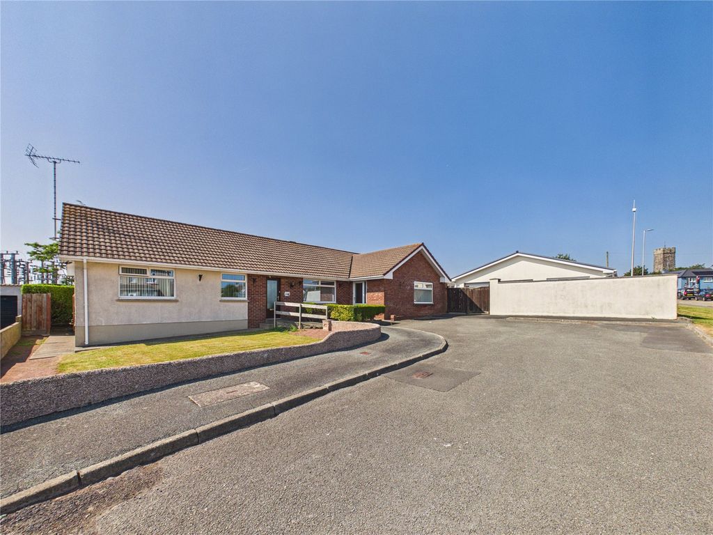 Property photo 1 of 48 Picture No. 82
