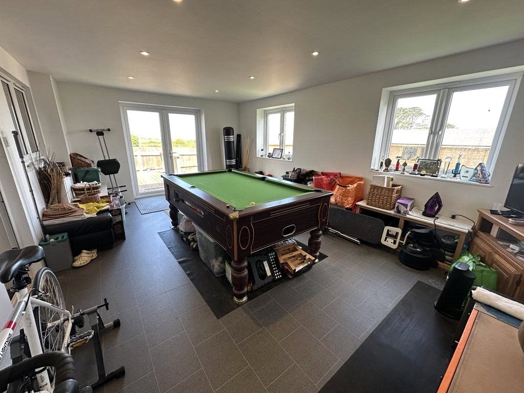 Property photo 3 of 12 Picture No. 20