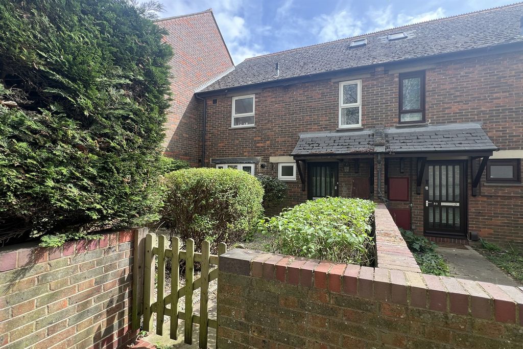 Property photo 1 of 12 (Main)