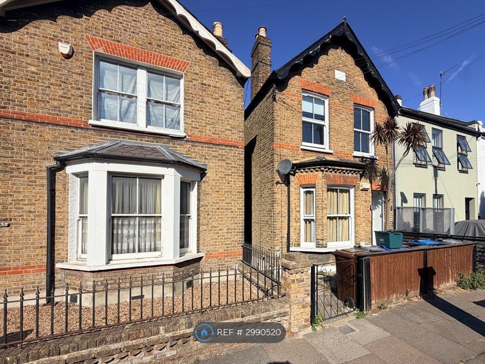 Property photo 1 of 5