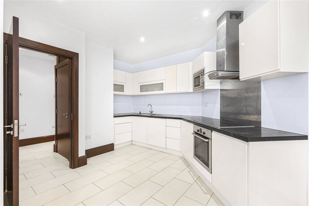 Property photo 3 of 11 Picture No. 09