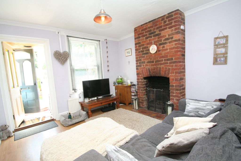 Property photo 3 of 15