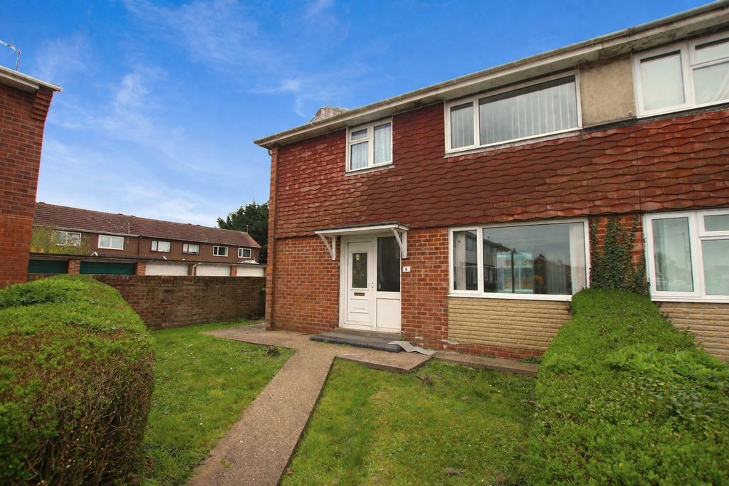 Property photo 1 of 12