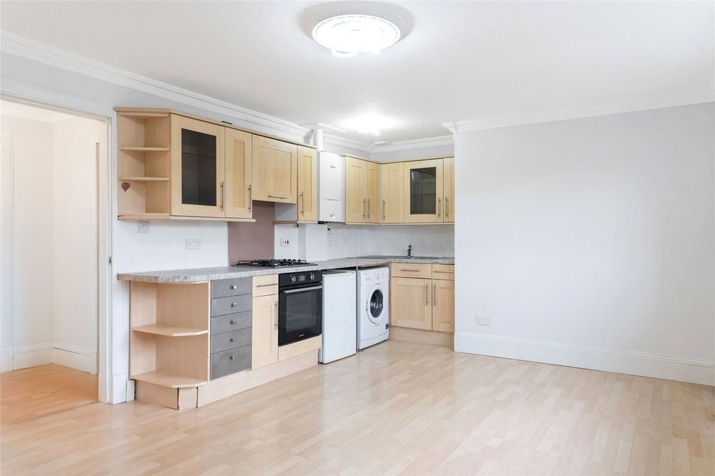 Property photo 3 of 15 Dining Kitchen Area