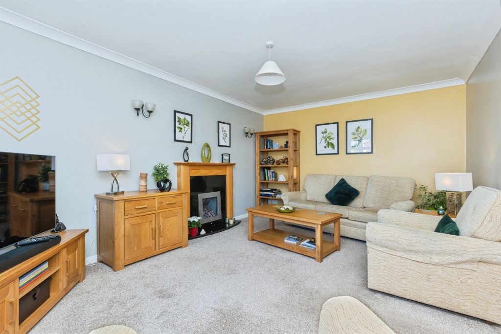 Property photo 3 of 30