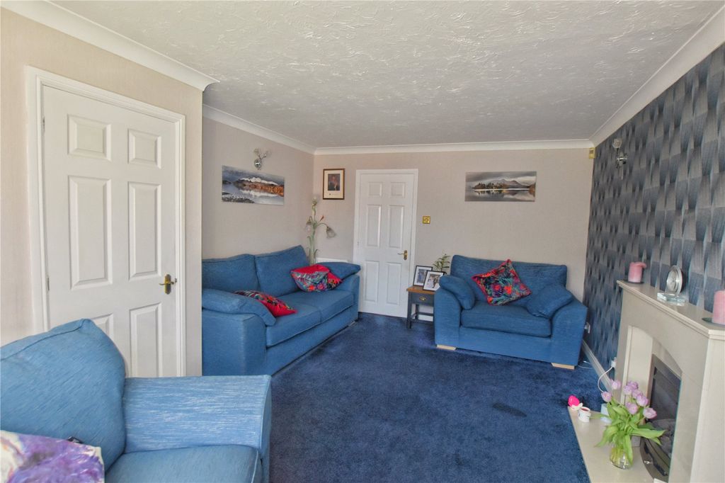 Property photo 3 of 24 Picture 3