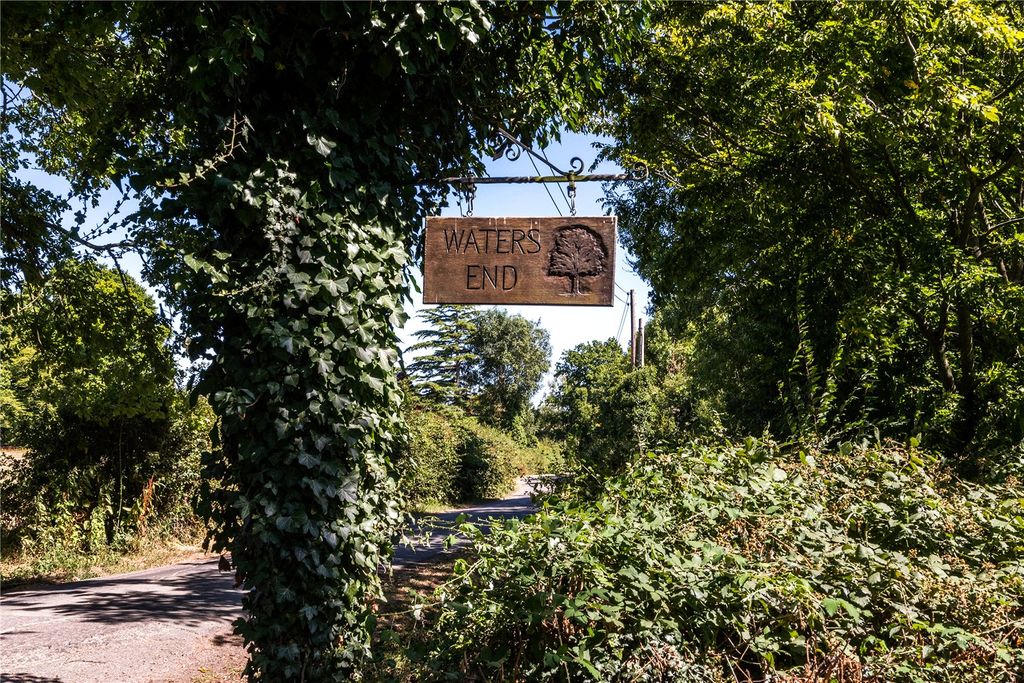 Property photo 1 of 5 Waters End Farm