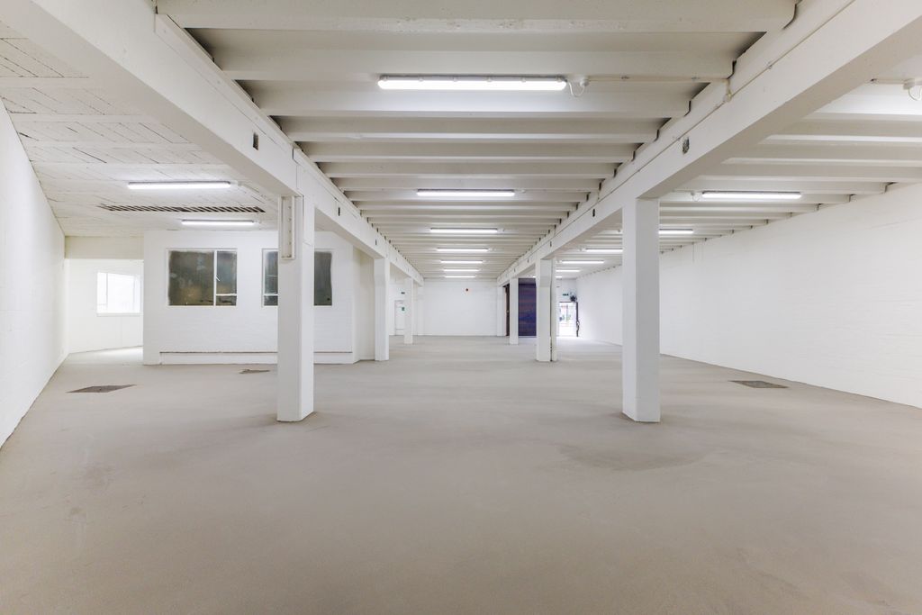 Property photo 3 of 5