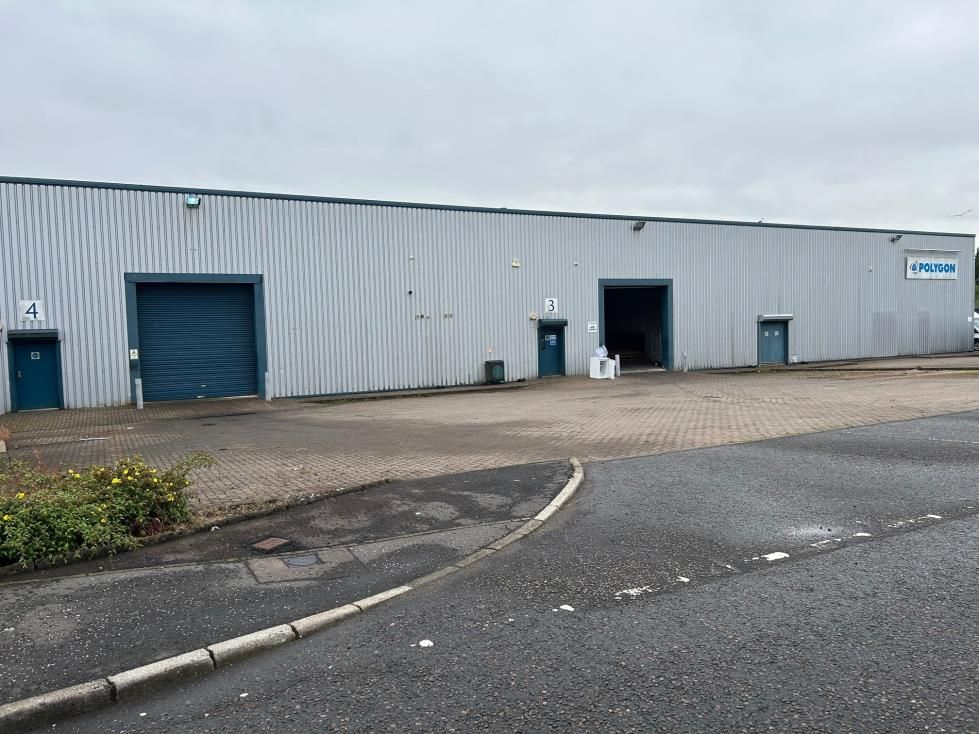 Property photo 1 of 2