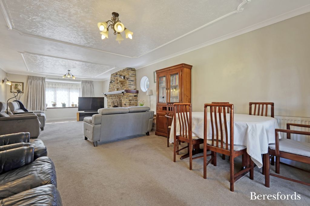 Property photo 3 of 28 Picture No. 38