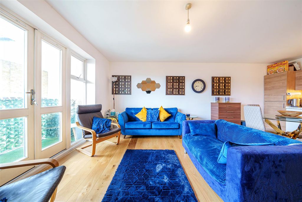 Property photo 2 of 16 Living Area