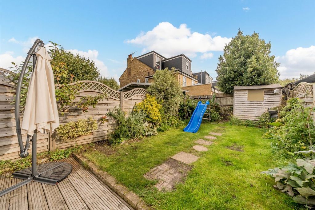 Property photo 2 of 5