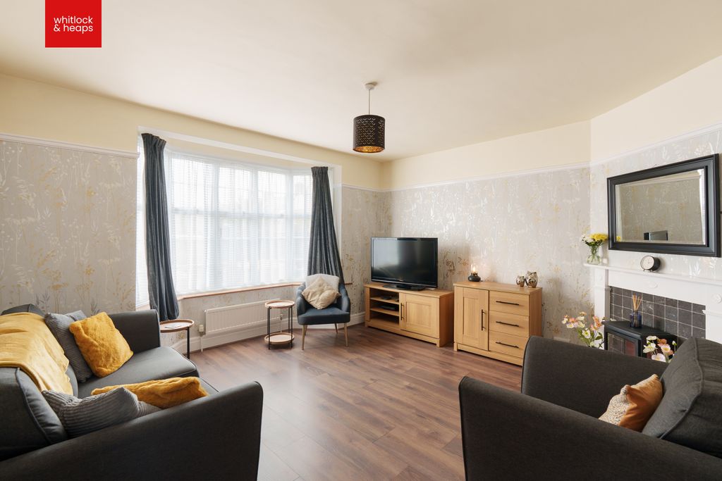 Property photo 3 of 13