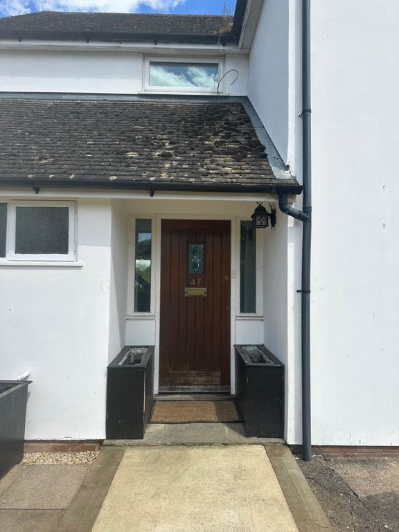 Property photo 3 of 13