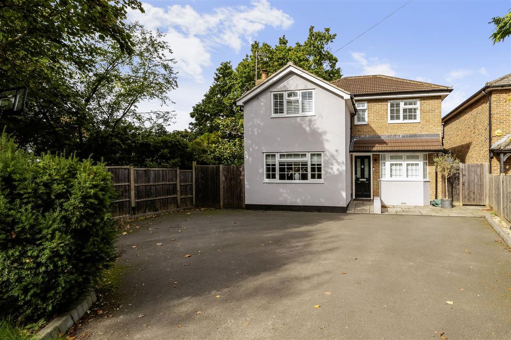 Property photo 1 of 16 Longdown Lane  (2)1.Jpg