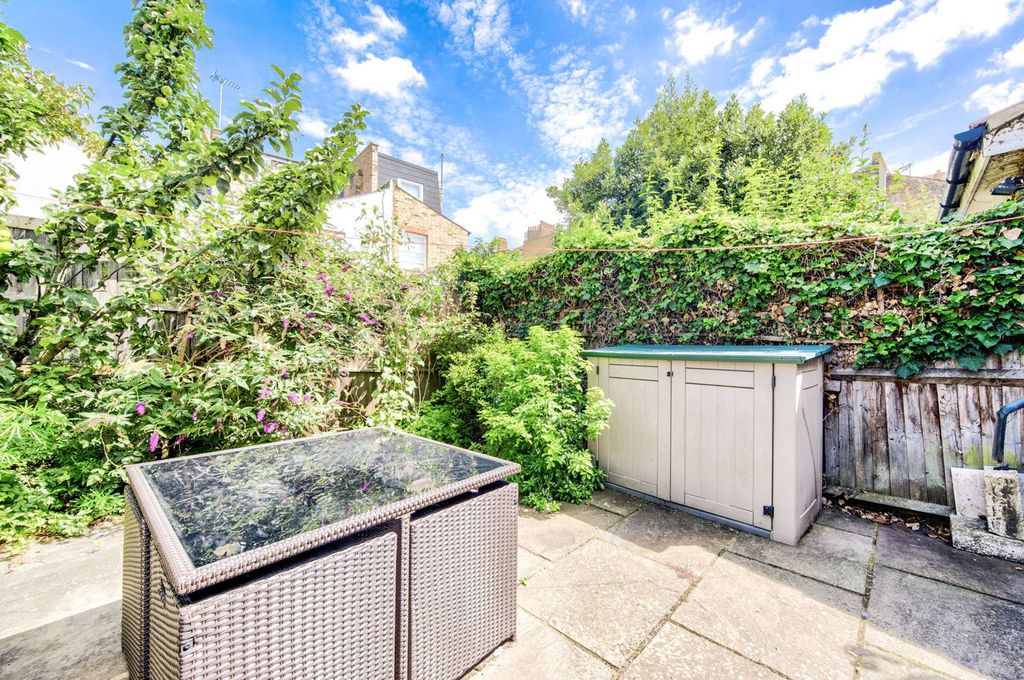 Property photo 3 of 9