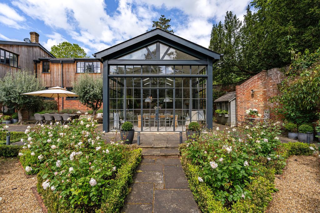 Additional image 16 of 5 bed detached house for saleFurze Platt Road, Maidenhead SL6