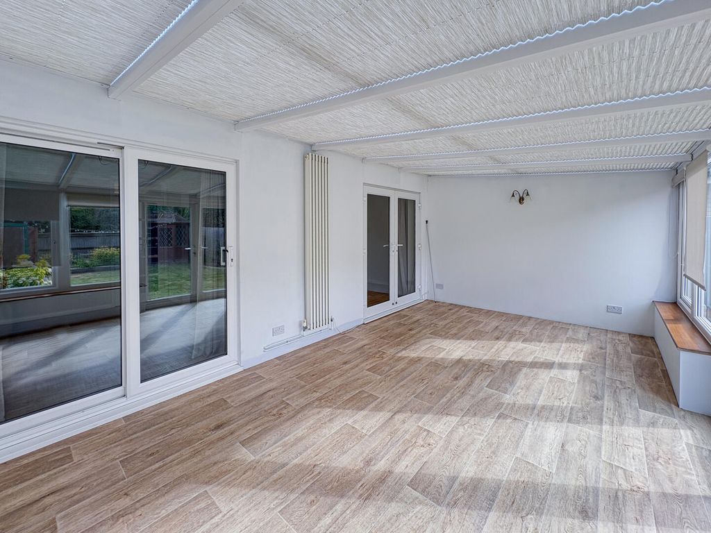 Property photo 1 of 19 Conservatory